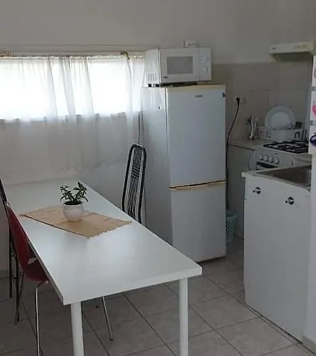 בית הארחה Badacsonyi Privat Berlemeny בדקסוניטומאי